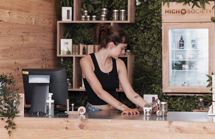 Winkels of websites: waar kun je de beste CBD-olie kopen?