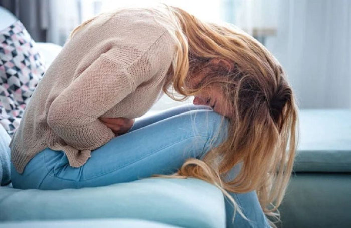 Hoe kan CBD helpen bij het verlichten van menstruatiepijn?